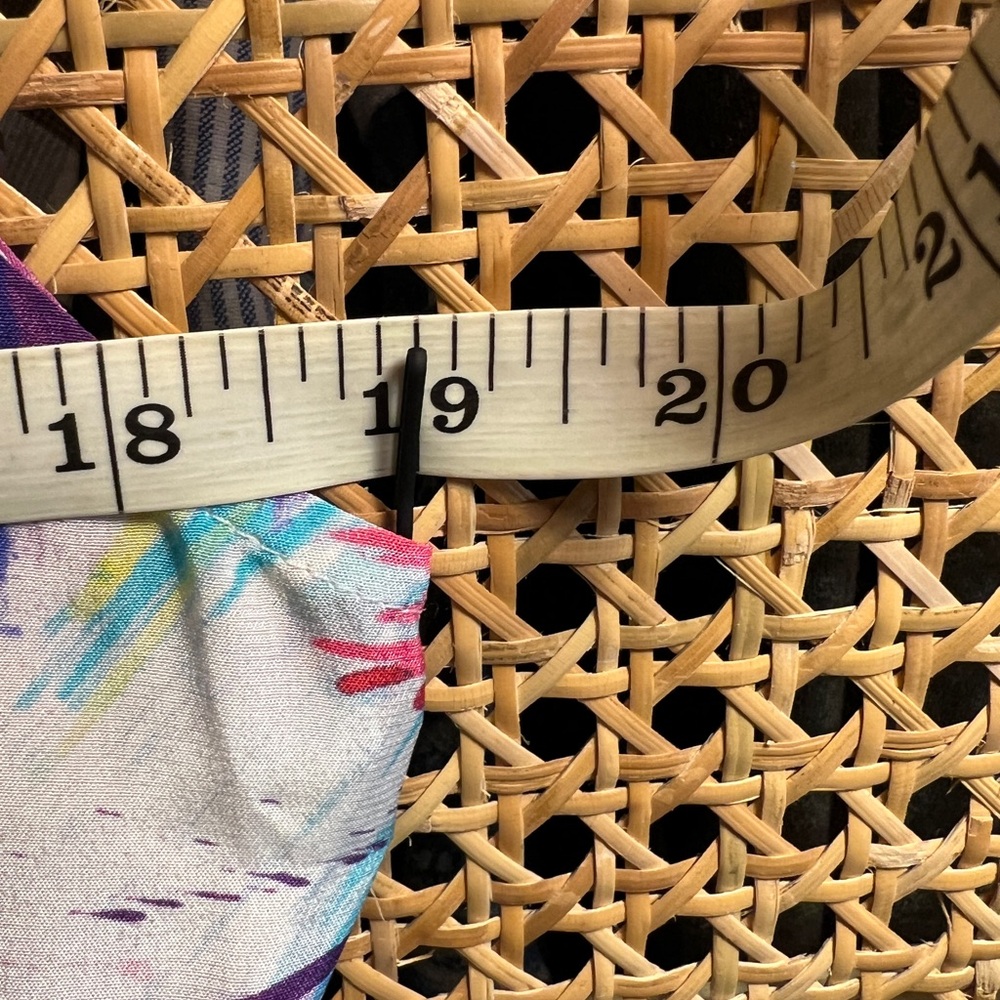Lafayette 148 New York 100% silk sleeveless top - Picture 3 of 8